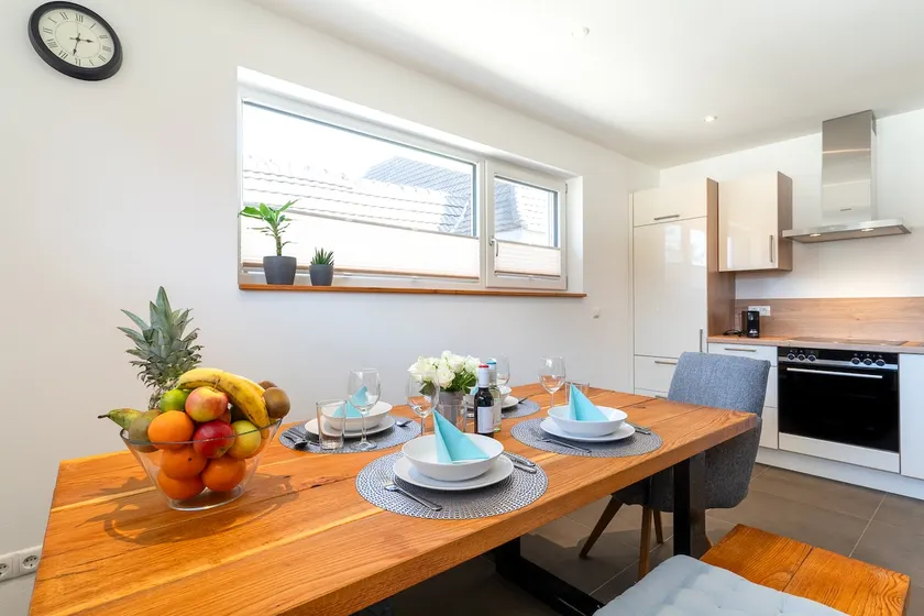 Modern and family-friendly - Image 1