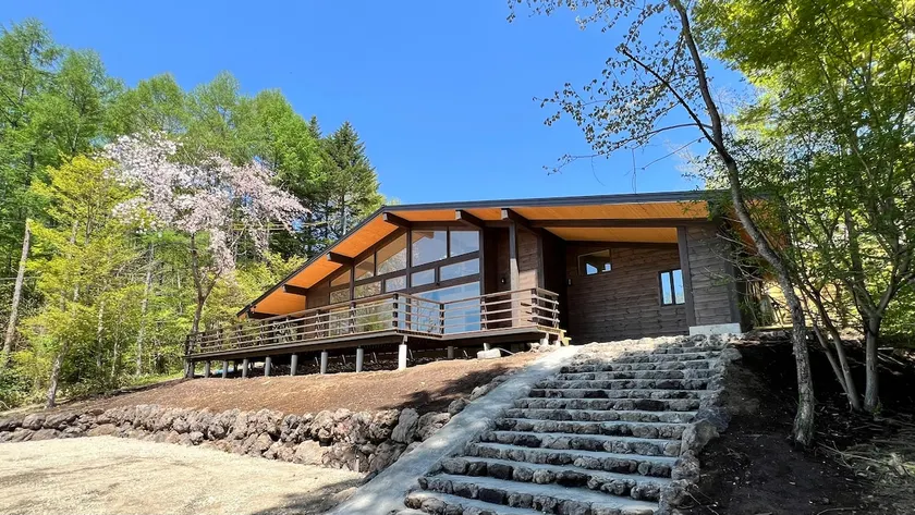 2024 Newly Built Nordic-style Terrace Villa at the Foot of Asama, surrounded by quiet nature, with excellent access to Karuizawa - Image 1