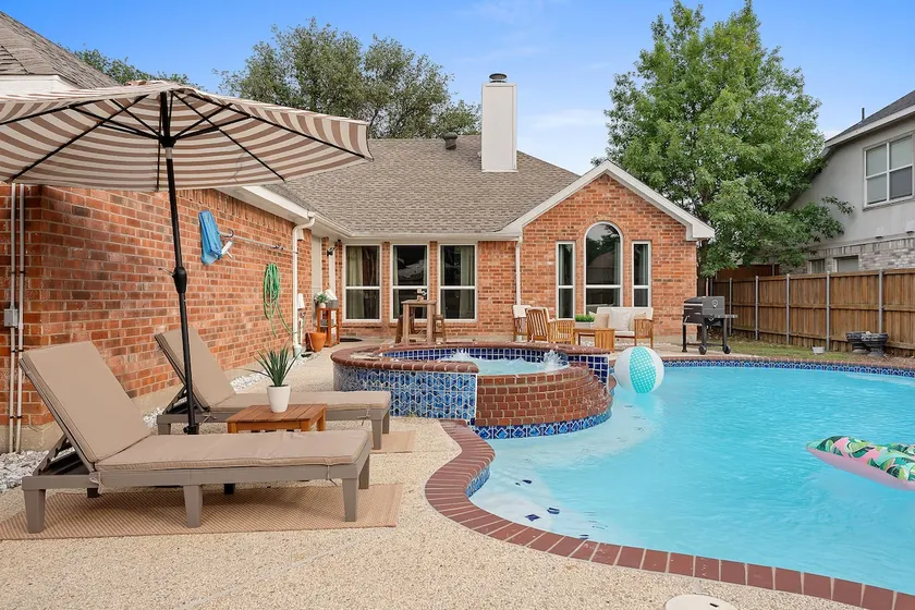Frisco Pool Retreat | BBQ, Hot Tub & Shuffleboard - Image 1