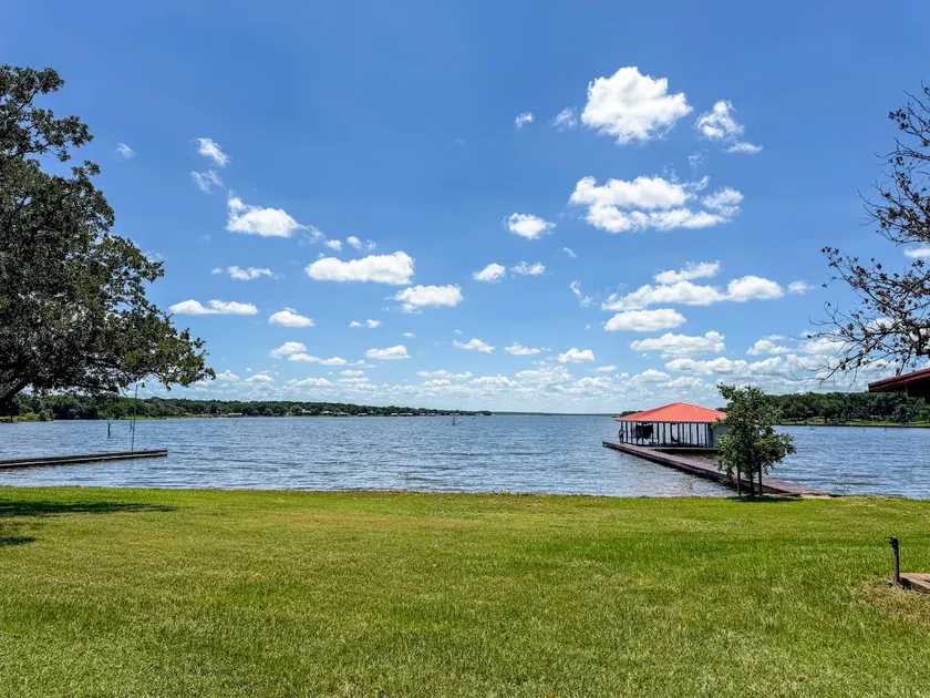 Laguna Jacks Lake Front Getaway - Image 1