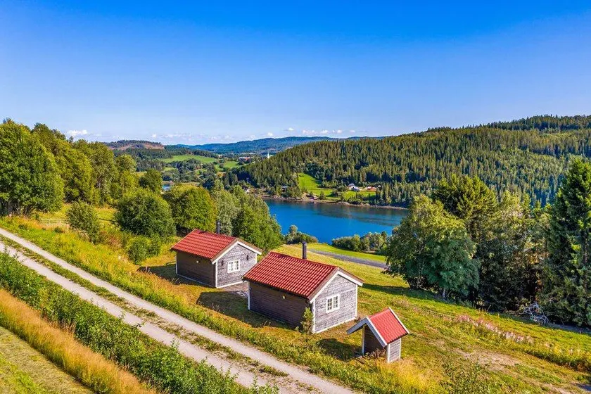 Vacation hut on the Trondheimfjord - Image 1