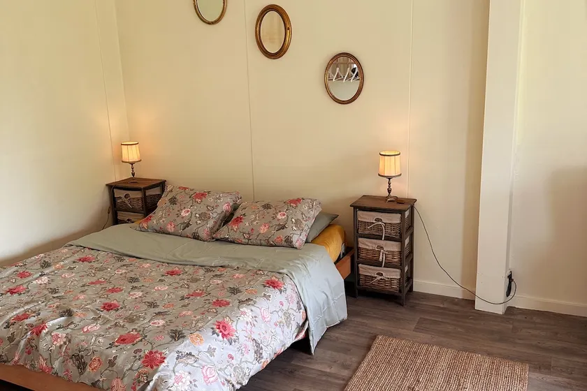 B&B Bombon - Image 1