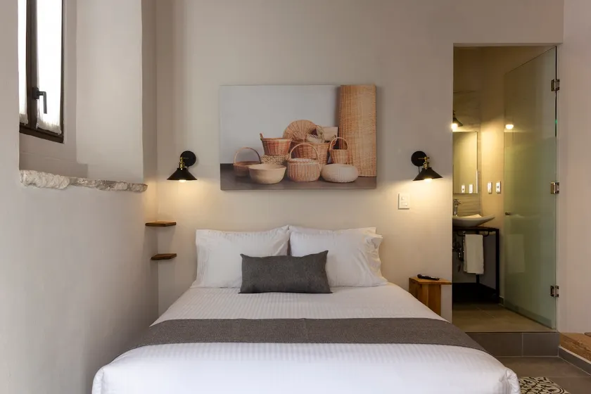 Luxury Suite Downtown A/C- Heart of Querétaro - 10 - Image 1