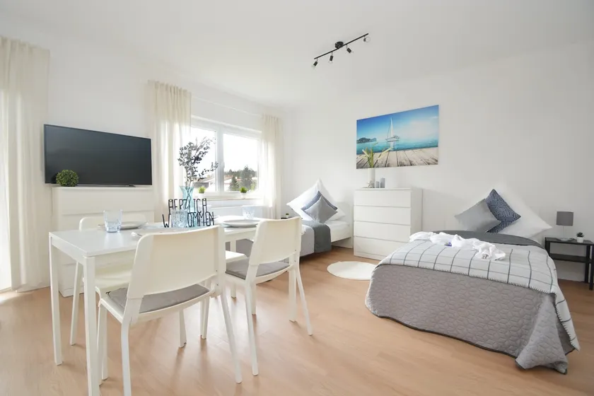 RT03-FW Wohnung in Schwanstetten - Image 1