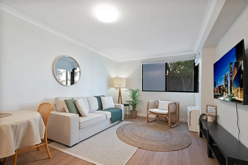 Cosy & Central Retreat - Image 1