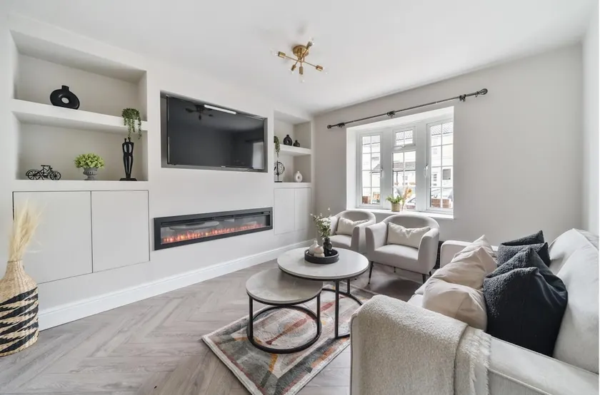 Luxury 3 Bed House in Central Tunbridge Wells Sleeps 10 - Image 1