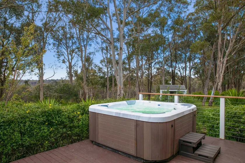 Woodridge - Image 1