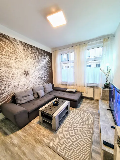 45 m² central 2-room apartment in Wilhelmshaven - Image 1