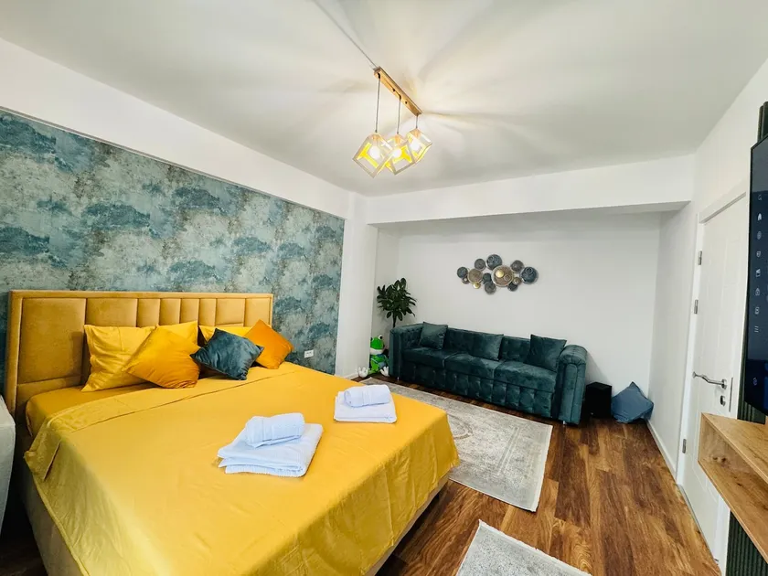 Hydromassage pool apartment - Image 1