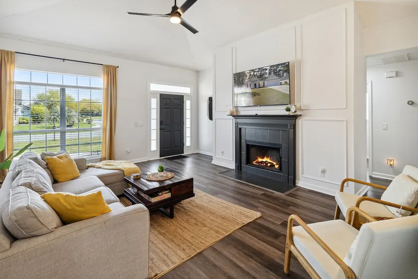 BohoChicRetreat Savannah/PET Friendly/3 BD/2 BATH - Image 1