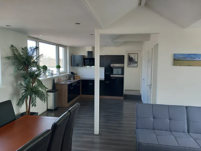 Penthouse centrum Krabbendijke - Image 1