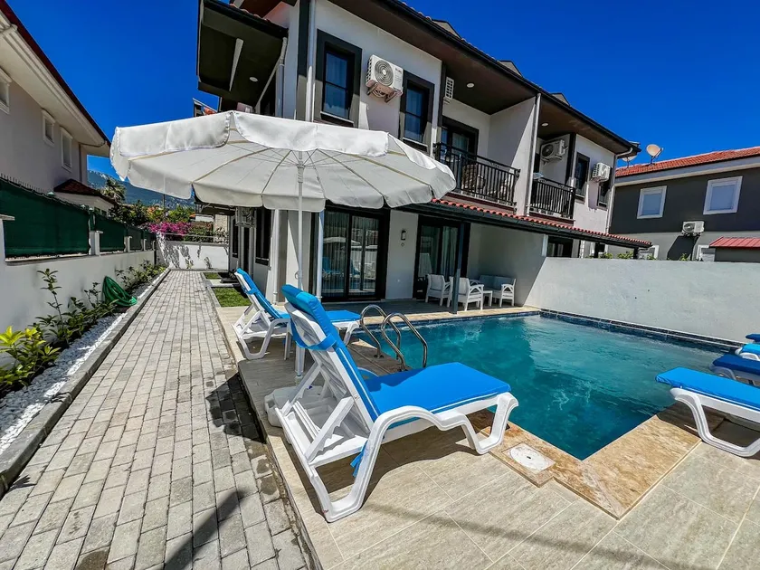 Villa Cedo in Central Dalyan - Image 1
