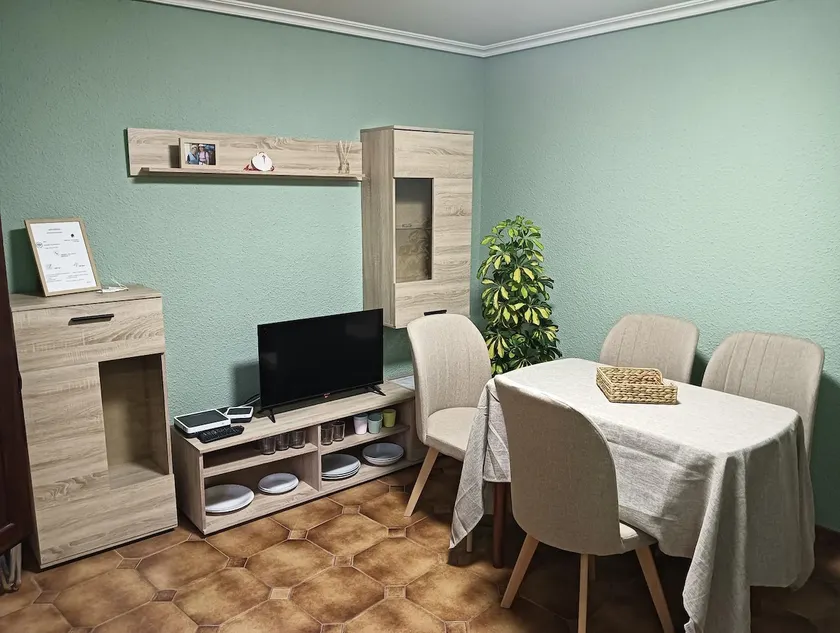 Doña Cristina Apartment - Image 1