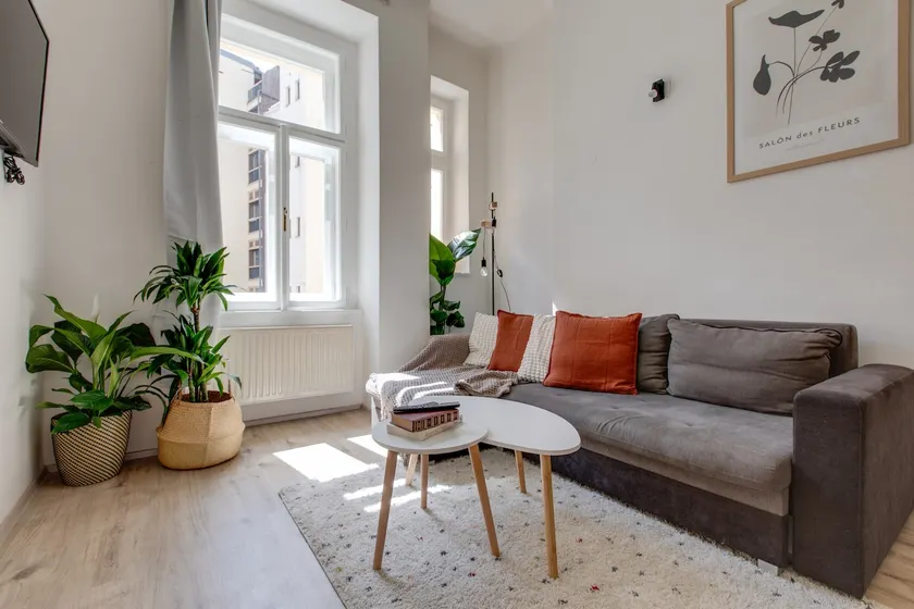Romantic apartment by the park - uaka7 - Image 1
