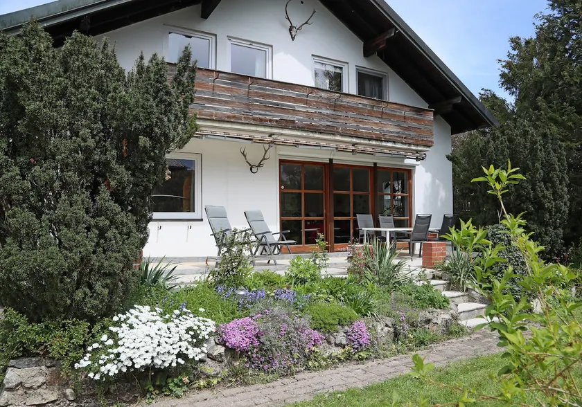 90m² Top Holiday Home Upper Bavaria + Munich South - Image 1