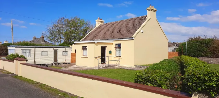 Ann's Cottage - Image 1
