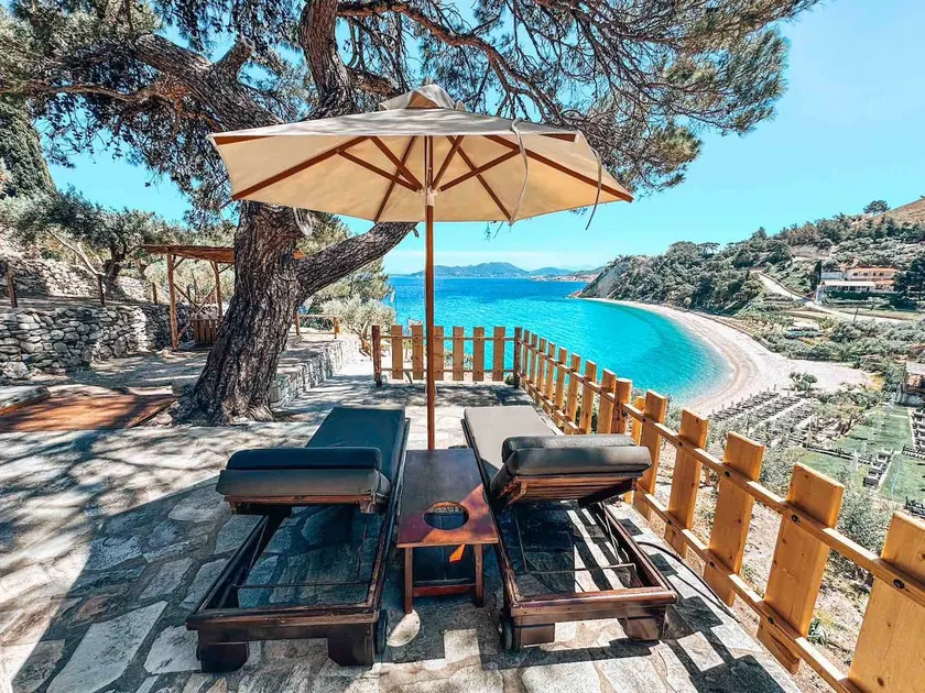 Castaway's View Villa - Image 1