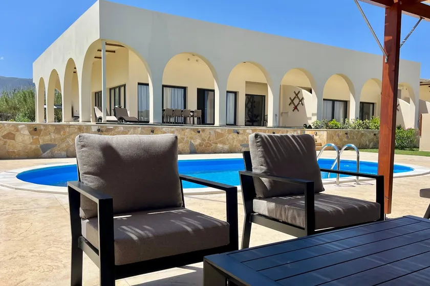 Selena Beach Front Loft with private heatable Pool - Image 1