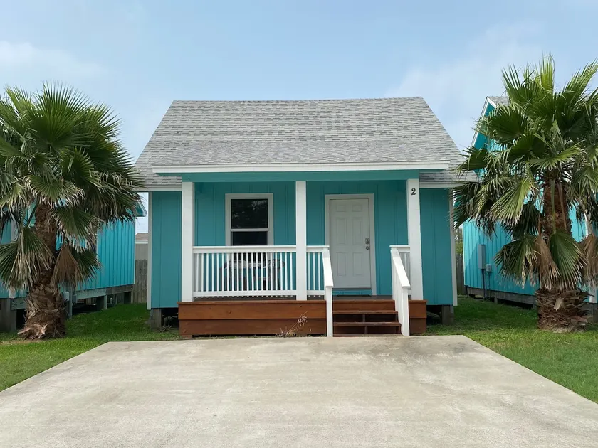 Horizon Cottage #2 - Image 1