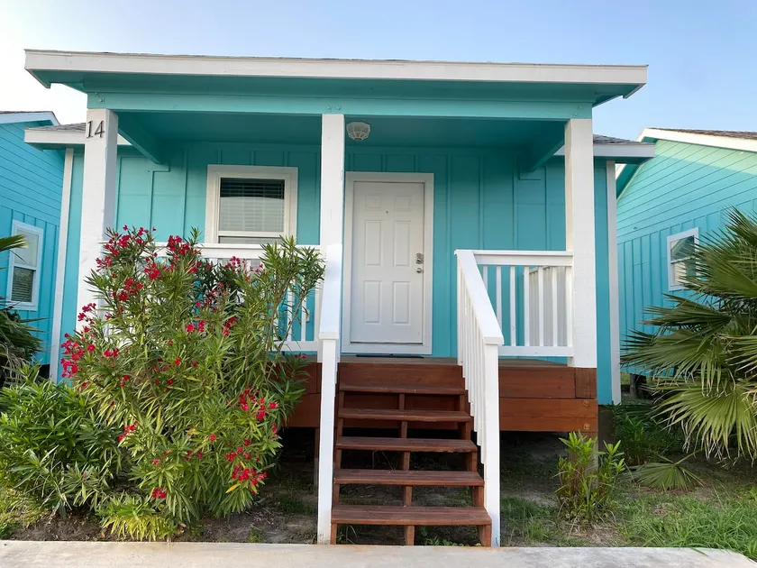 Horizon Cottage #14 - Image 1