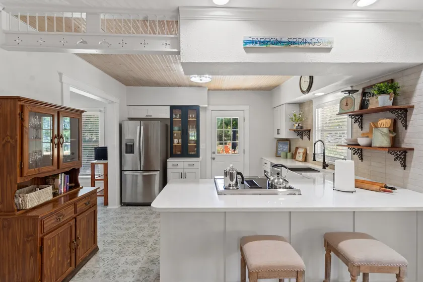 Freshly Renovated 1925 Bungalow - Image 1