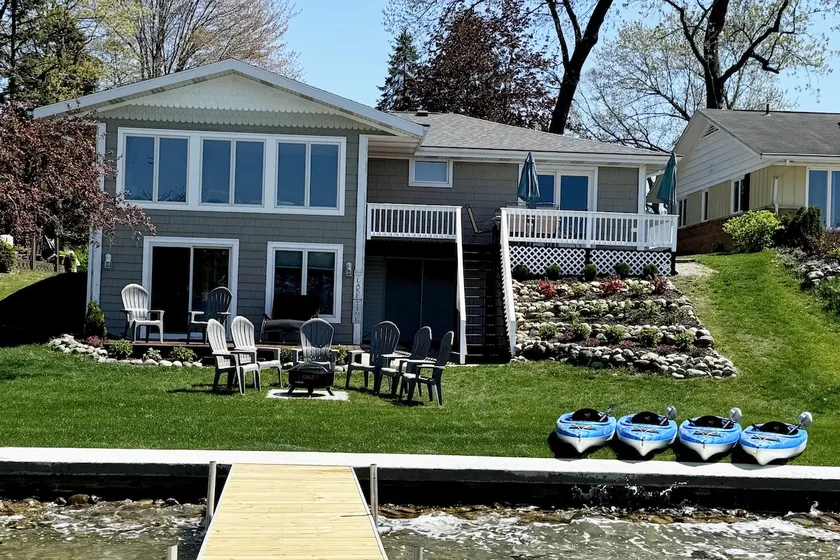 Magician Lakehouse Escape - Image 1