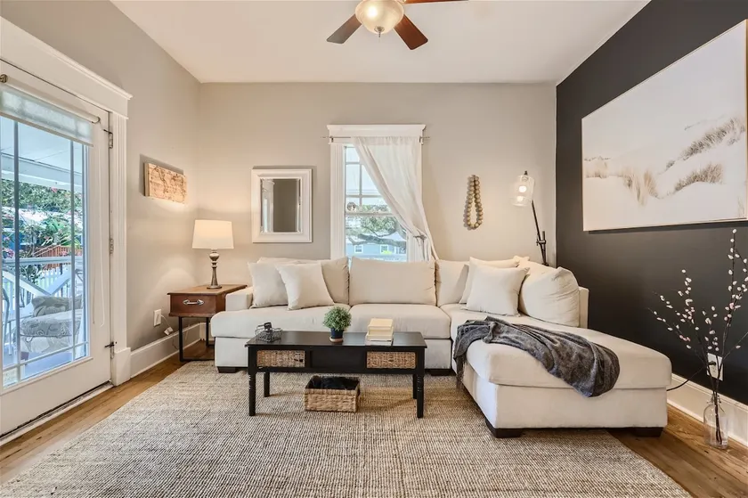 Historic Home - Downtown & Riverwalk Pet Friendly - Image 1