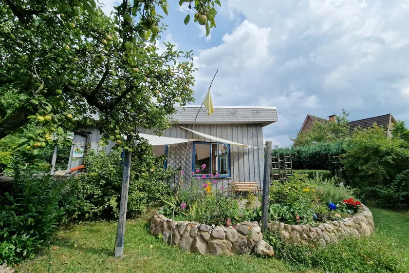 Be Happy - feel-good wooden house - Image 1