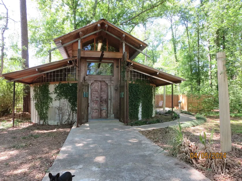 Hobbit House - Image 1