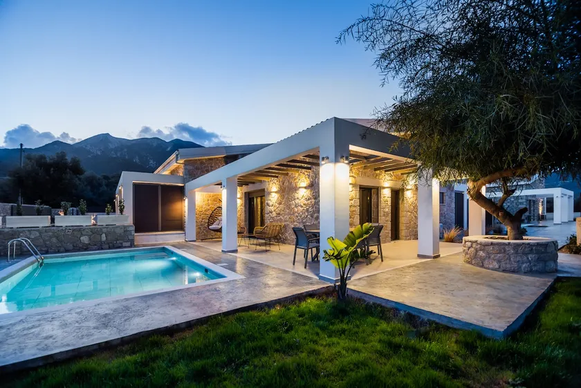 Stone & Sea Villas - Image 1