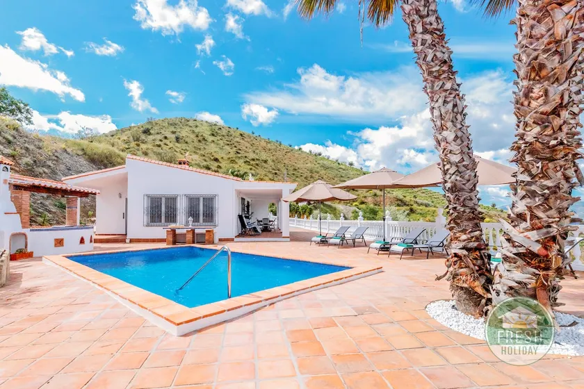 Villa Enya Private Villa with Pool & Scenic Views - Image 1