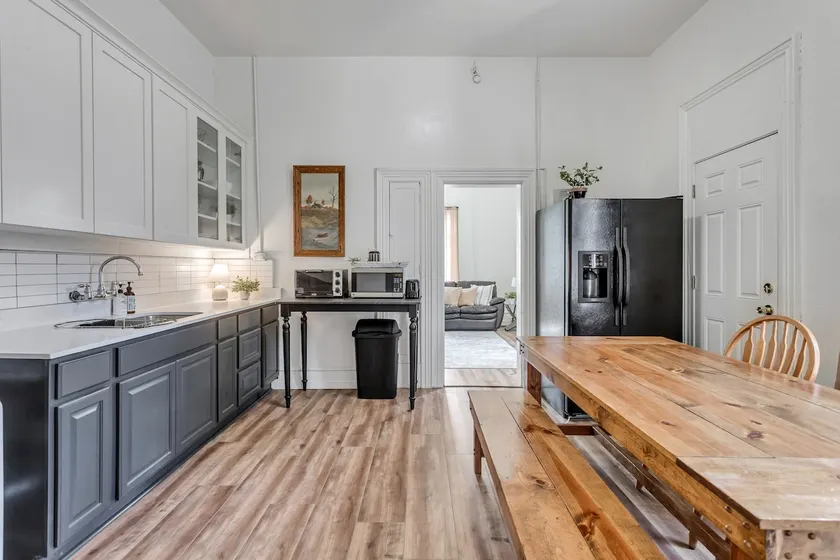 Cute Vintage Provo Cottage - Image 1