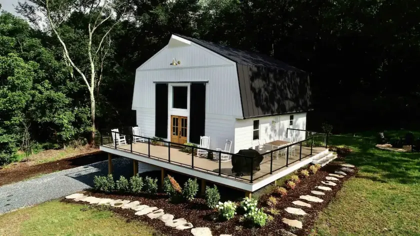 The Country Loft - Image 1