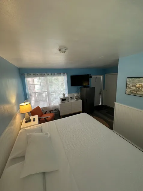 Motel Room - Image 1