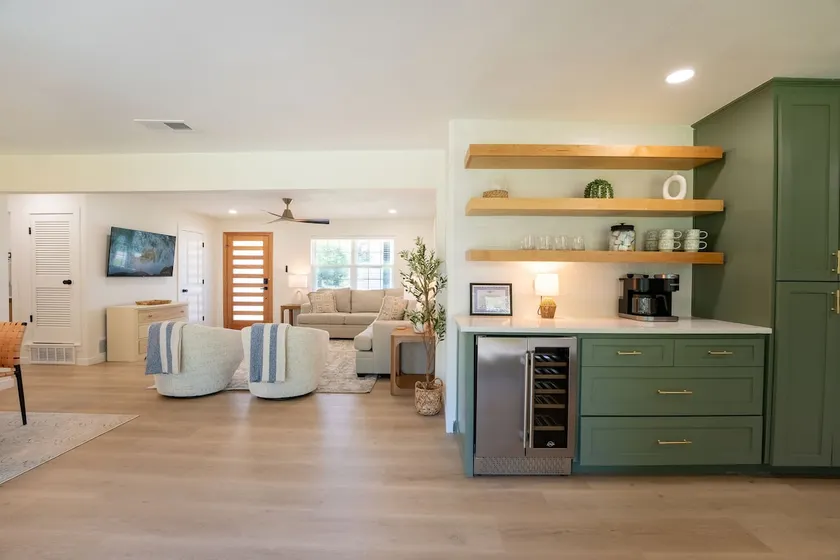 The Howdy House · 3BR DFW · Near AT&T Stadium - Image 1