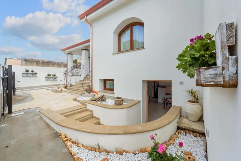 Villa Fraisca ”Iris” - Image 1