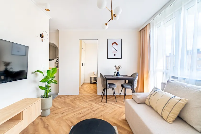 Cozy Apartment, Air Conditioning, PW Invest Home - Image 1