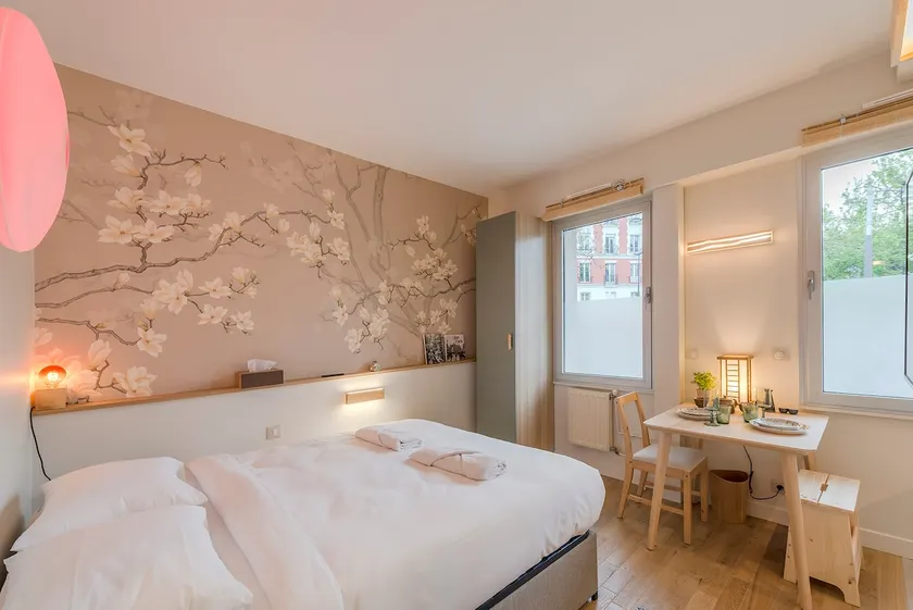 Stay at the Osaka Refuge - Image 1