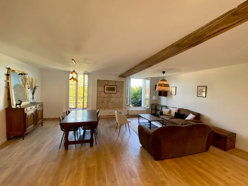 Le Sequoia Apartment - Image 1