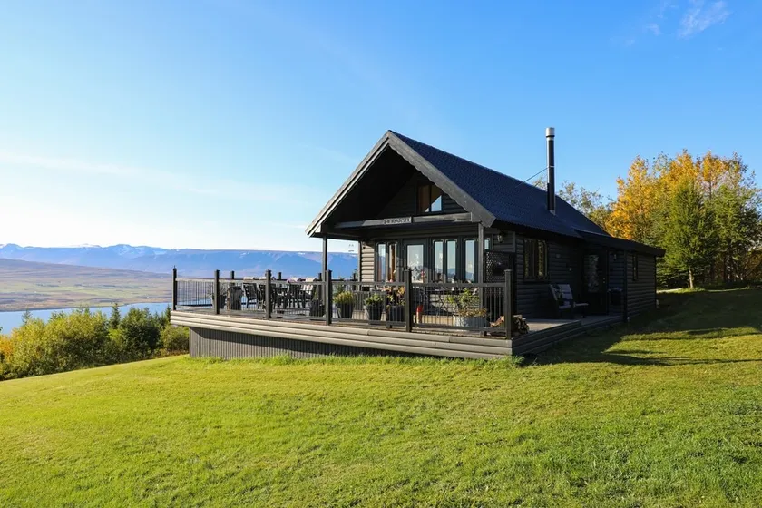 Charming Cabin close to Akureyri - Image 1