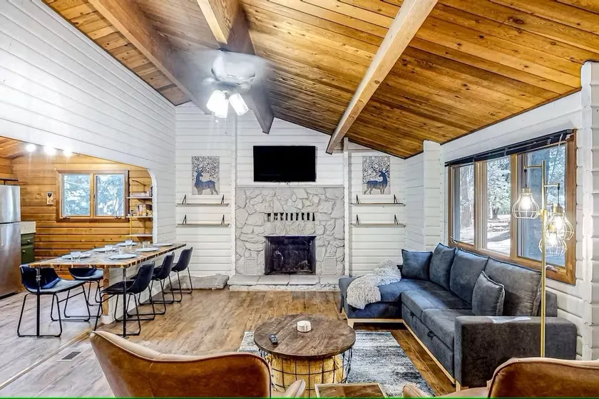 Rollins Lake Cabin Great Outdoor Space - Image 1