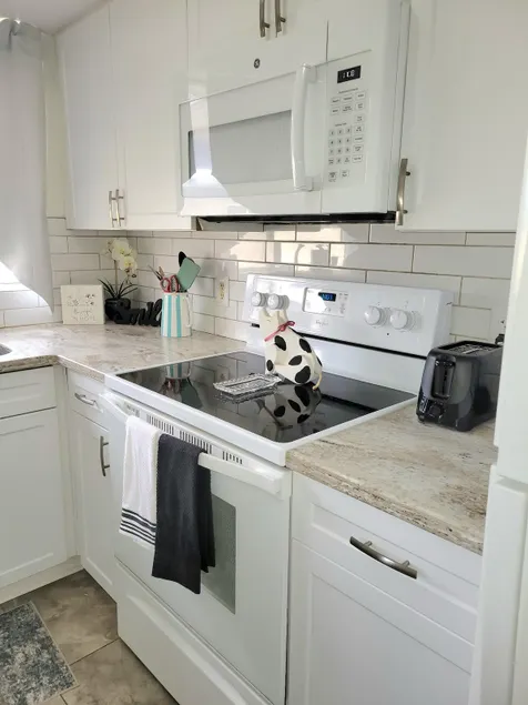 Tempe Townhome Pet Friendly - Image 1