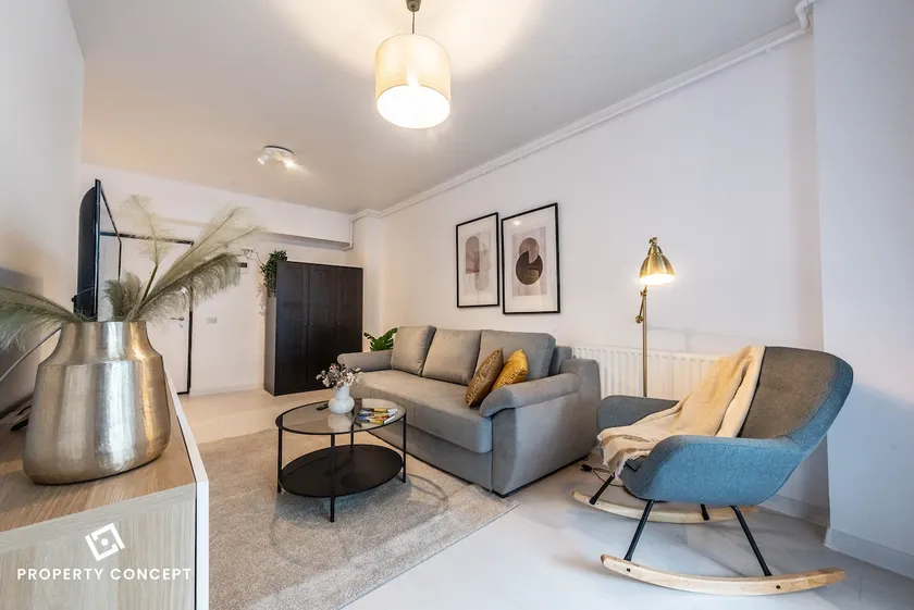 Central Residence Apartment 1012 - Image 1