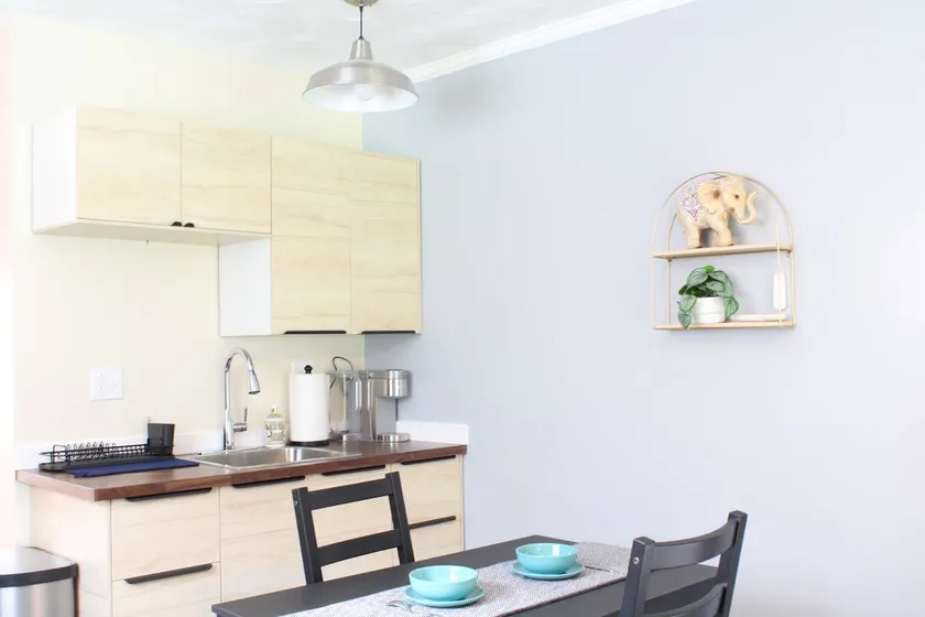 Private Studio in Silver Spring - Image 1