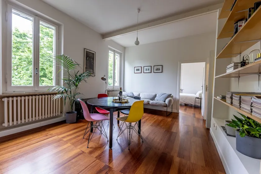 Vintage chic 2BD+1BT [Free Garage] - Image 1