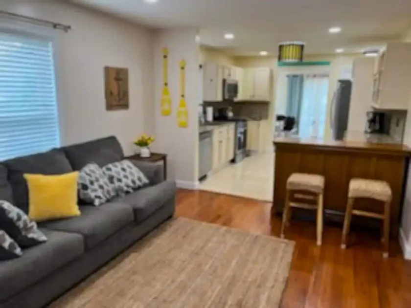 Home In Belmar / Guest Favorite - Image 1