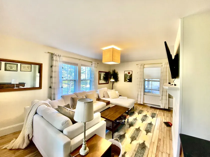 Acadian Dreams- Entire home next to Acadia - Image 1