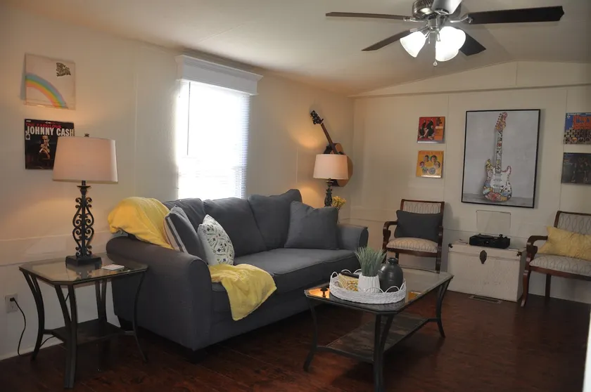Low Rent Rendezvous - Image 1