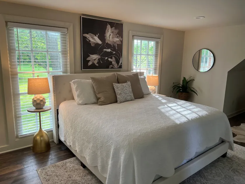Bonne Terre Cottage Room - Image 1