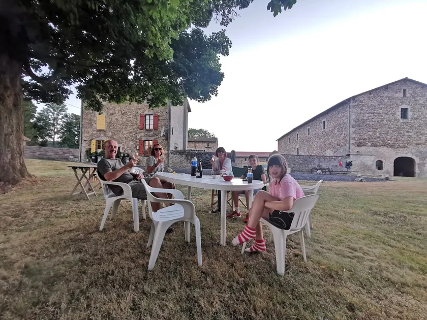 La Tourette with private pool and nearby swim lake - Image 1
